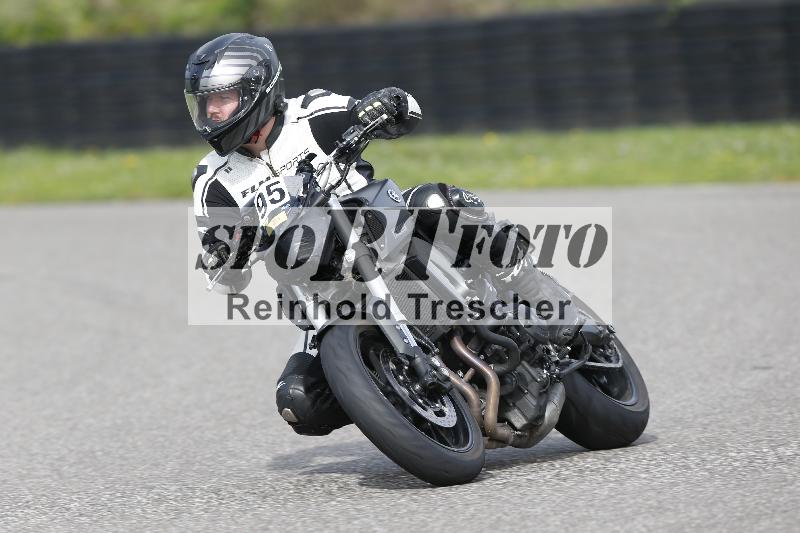 /53 16.09.2025 Track Day Domi Aegerter ADR/Gruppe gelb/95